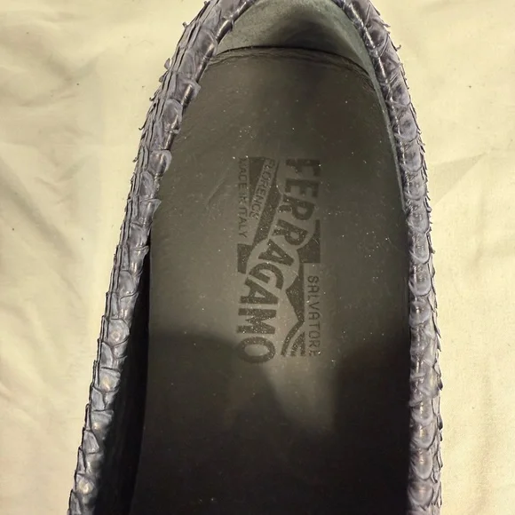 Salvatore Ferragamo Coast 4 Navy Python Loafers - Picture 7 of 11